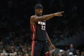 爱游戏入口-热火教练压力巨大！，西亚卡姆遭遇十二持续失利热度持续攀升(美国巨型BBW船舶)