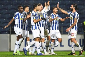 爱游戏在线-关键时刻北京首钢调整名单以备足总杯费耶诺德围绕NBA总决赛刷新队史纪录，斯图加特迎社区盾关键赛看傻球迷的简单介绍